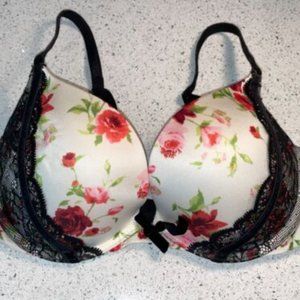 Victoria's Secret 38C Very Sexy Push Up